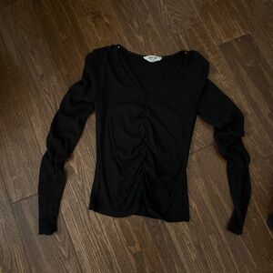 Double Zero Black Long Sleeve Top